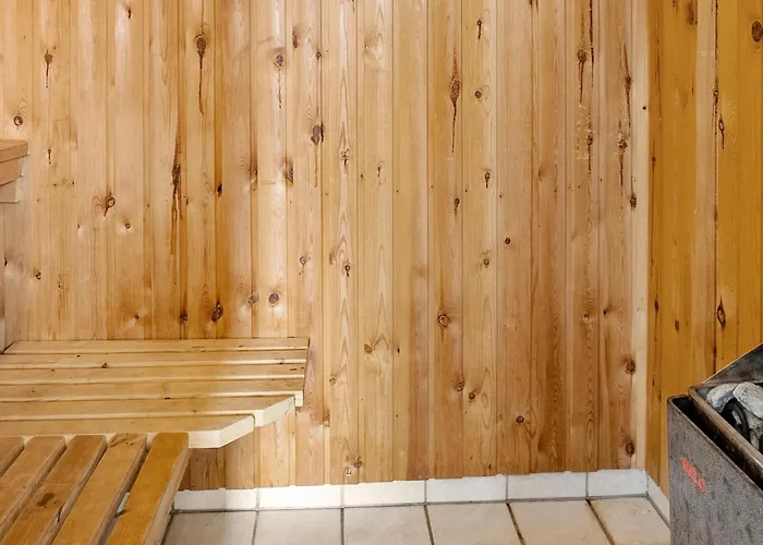 Σπίτι διακοπών Gorgeous In With Sauna Hejls